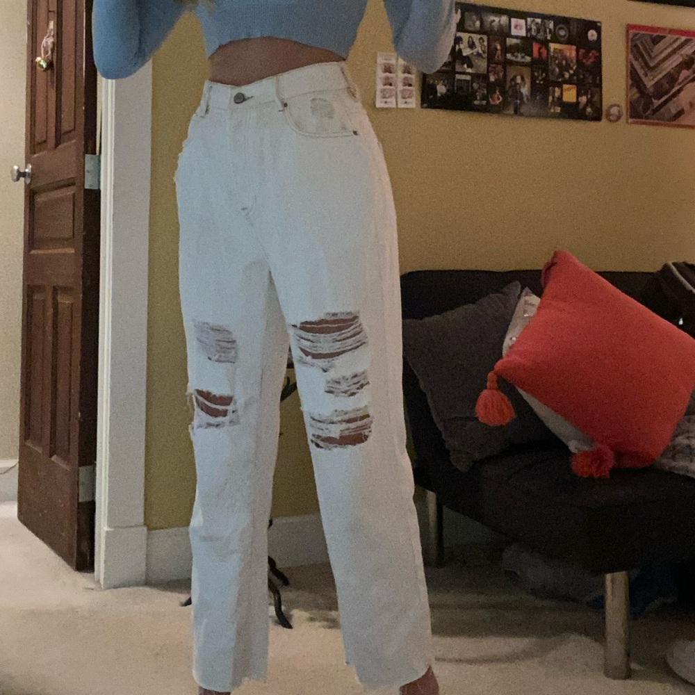 more photos of the white pacsun jeans ! - Picture 2 of 2